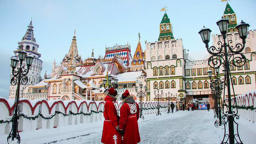 Panduan Berburu Suvenir Murah Di Pasar Vernisazh Izmailovo Russia Beyond