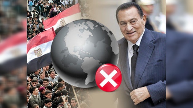 Mubarak deberá pagar 33 millones de dólares por el corte de Internet durante las protestas