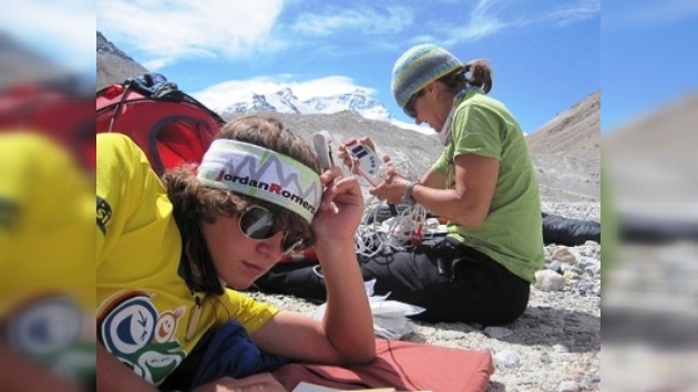 Un adolescente de EE. UU. conquistó el Everest