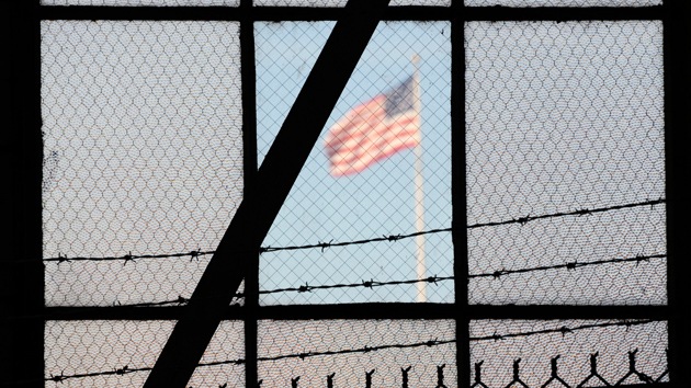 Guantánamo sigue abierta cinco años después de la promesa de Obama de cerrarla