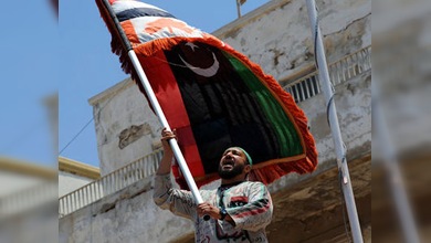 EE. UU. apoya al consejo rebelde libio e insiste en que Gaddafi abandone el poder