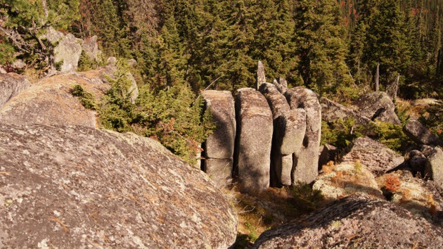 Video, fotos: Encuentran un 'Stonehenge ruso'
