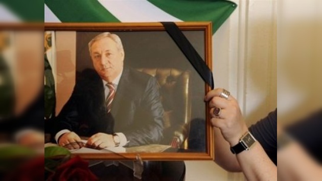 Rinden los últimos honores al presidente de Abjasia, Serguéi Bagapsh, en Rusia