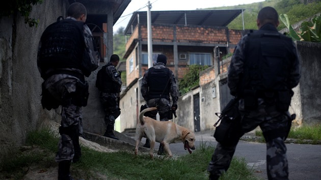 Brasil decide introducir unidades militares en Río de Janeiro