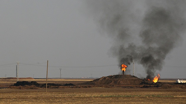 El Estado Islámico se apodera de los mayores campos petrolíferos de Siria