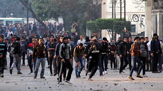 Egipto: Condenan a pena de muerte a 529 partidarios de los Hermanos Musulmanes