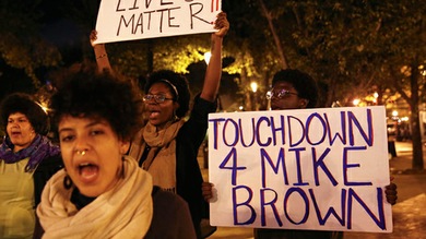 Caso Ferguson: Michael Brown fue disparado a quemarropa