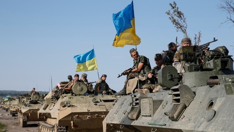 "El deseo de Ucrania de tener un Ejército poderoso es peligroso"
