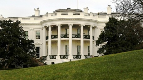 Obama firma un proyecto de ley para imponer sanciones a Venezuela