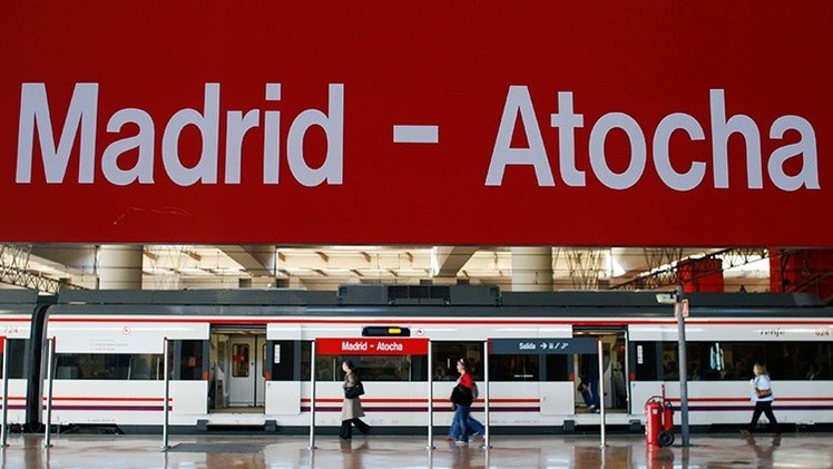 España: Desalojan la estación madrileña de Atocha y un tren ante una posible bomba