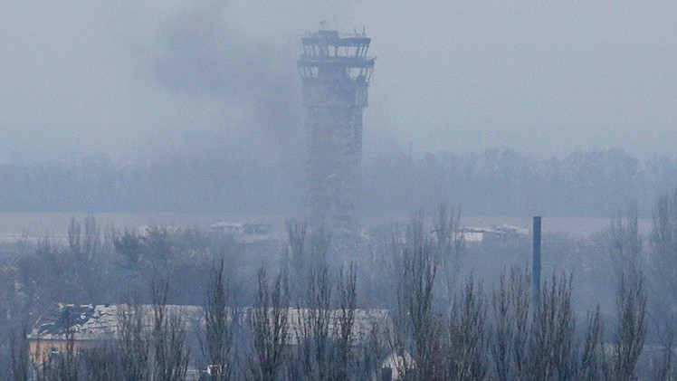  Enfrentamientos en el aeropuerto de Donetsk