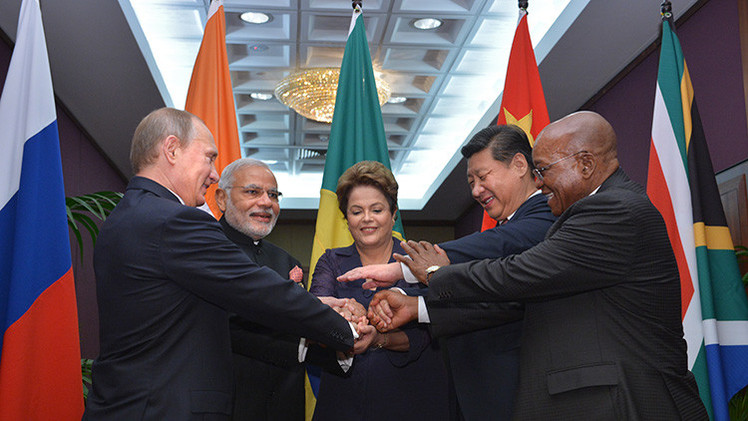 "Los países robados por Occidente podrían dirigirse a los BRICS"