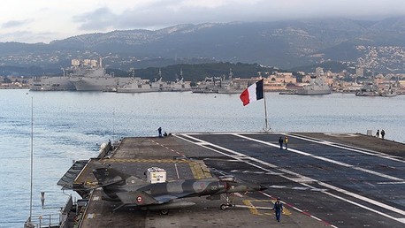 Francia enviará un portaaviones a Irak contra el Estado Islámico