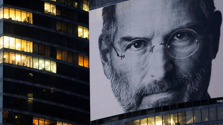 Exitoso empresario desafía la filosofía emprendedora de Steve Jobs