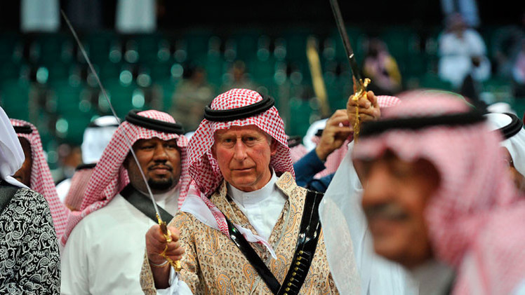  Biógrafa: "Al príncipe Carlos no le gusta vender armas en Oriente Próximo"