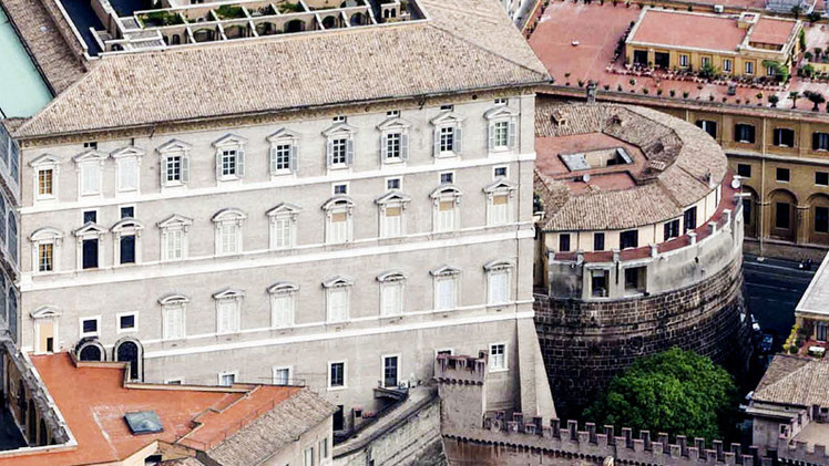 'Los banqueros de Dios': Crónica de cómo el Banco Vaticano lavaba el dinero de las mafias