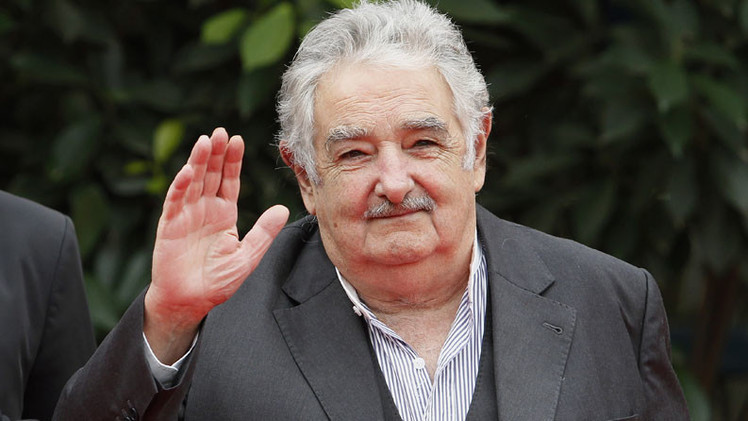 Mujica: "Los uruguayos cometemos el error de ser antiargentinos"