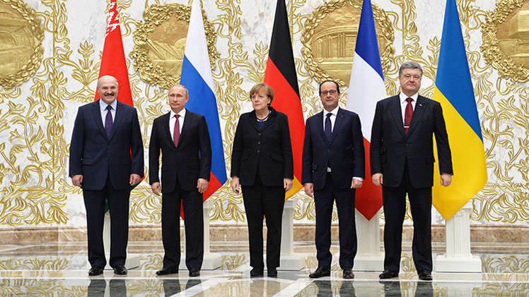 Continúan las decisivas conversaciones de Minsk sobre Ucrania tras más de 15 horas