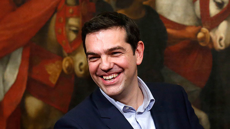 Tsipras declara la guerra a los privilegios: adiós a escoltas, aviones y coches oficiales