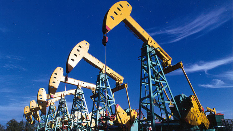 Representante kuwaití en la OPEP: "El precio del crudo no subirá a 100 dólares en los próximos años"
