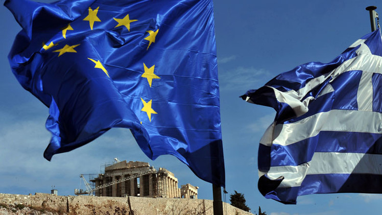 Paul Craig Roberts a RT: "Grecia podría ser rescatada por el BRICS"