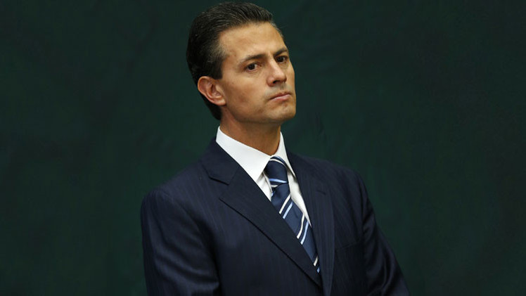 'The Wall Street Journal': "Peña Nieto, incapaz de reactivar la economía de México"