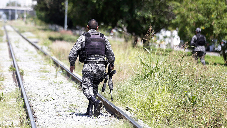 México permitiría a agentes de EE.UU. portar armas en su territorio