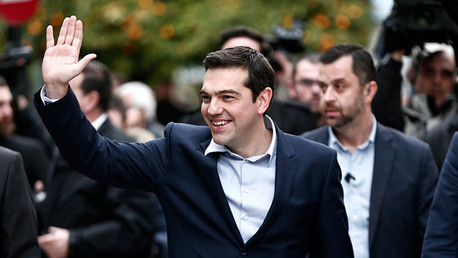 Suprimen los coches oficiales del Gobierno griego: Syriza viajará en transporte público