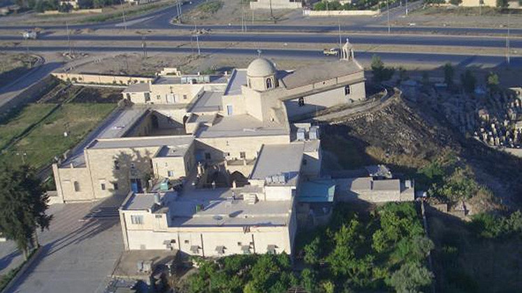 Estado Islámico demuele una iglesia católica asiria del siglo X cerca de Mosul