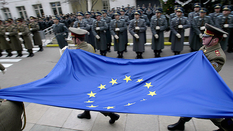 "La creación de un ejército europeo podría reducir la influencia de EE.UU. en la UE"