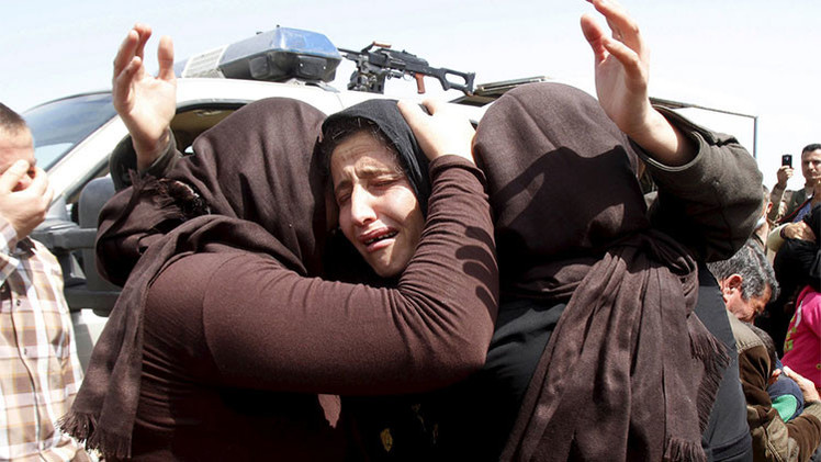 Combatientes del Estado Islámico violan a una niña de 9 años y la dejan embarazada