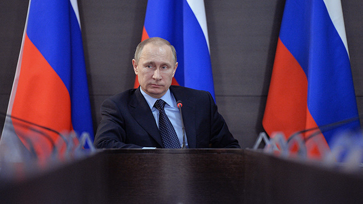 Putin revela contactos entre servicios especiales de EE.UU. y extremistas del Cáucaso