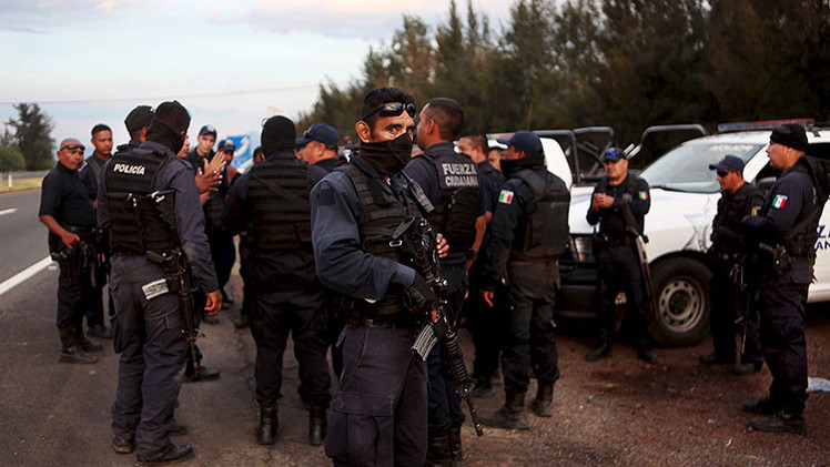 Difunden video que presuntamente grabó el tiroteo que se cobró 43 vidas en Michoacán