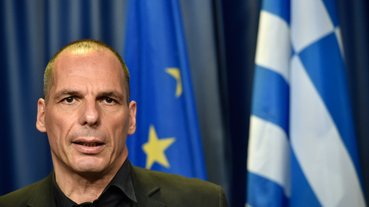 Varufakis: "Grecia está dispuesta a aceptar la austeridad si se resuelve el problema de la deuda"