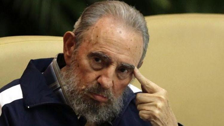 Fidel Castro felicita a Tsipras por su "brillante victoria" en el referéndum griego