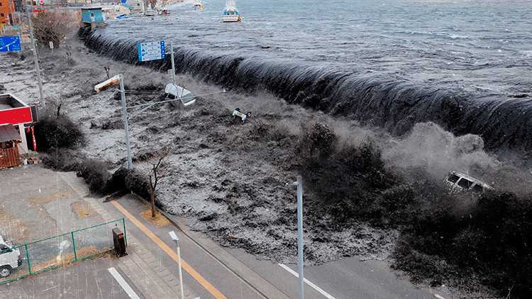 ¿Cómo sería el tsunami que amenaza a 130 millones de personas en el Mediterráneo?