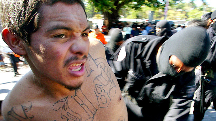 Violencia total: El Salvador vive su día más sangriento del siglo