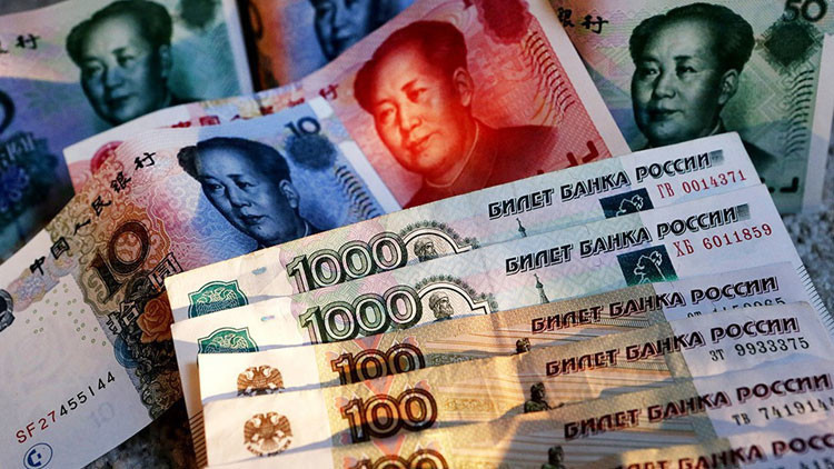Rusia y China expulsan al dólar del comercio global