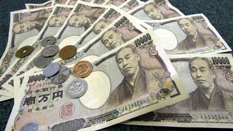 Japón propone a Rusia utilizar yenes en lugar de dólares en sus transacciones