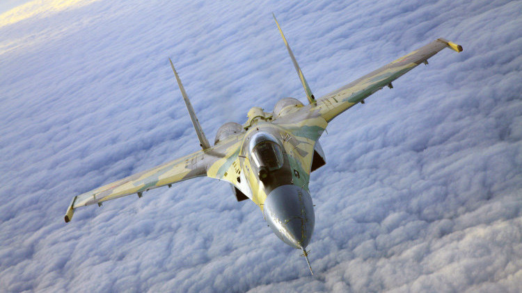 Rusia: Distrito Militar Occidental incorporará cazas Su-35 y Su-30SM antes de final de año