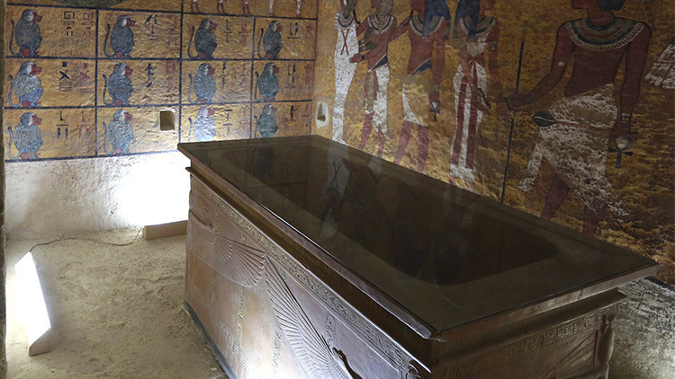 La arqueólogía se frota las manos: ¿Una cámara oculta en la tumba de Tutankamón?