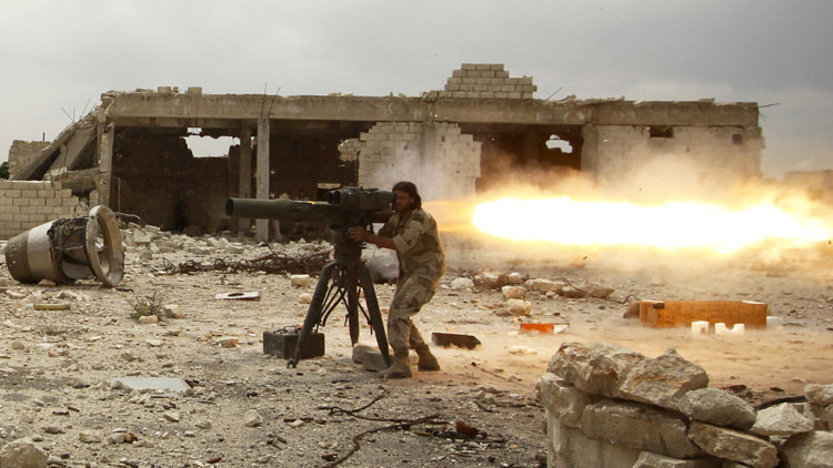Regalos del tío Sam: el Frente al Nusra agradece a la 'oposición moderada' siria las armas de EE.UU.