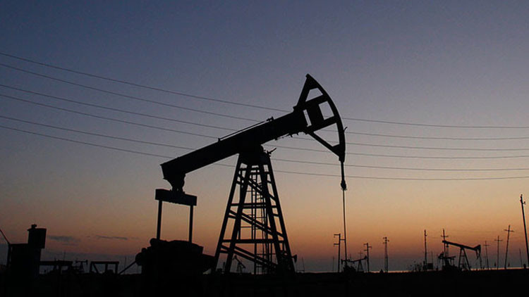 Especuladores llevarán a la OPEP a vender el barril de crudo más barato que el Estado Islámico