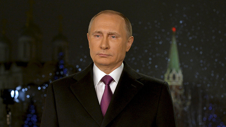 Vladímir Putin felicita al pueblo ruso con motivo del Año Nuevo 2016
