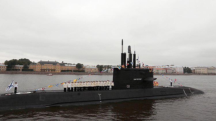 Como una sombra: El nuevo submarino ruso es aún más sigiloso que el 'Agujero Negro'