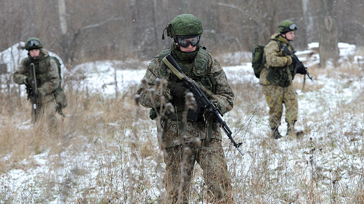 Científicos rusos inventan un material de camuflaje para el uniforme de los soldados invisibles