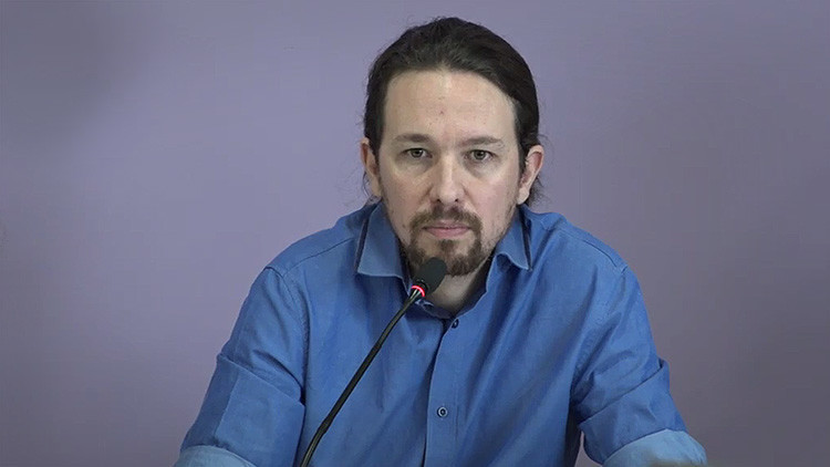 Video: Pablo Iglesias se reúne con representantes de los grupos parlamentarios afines a Podemos