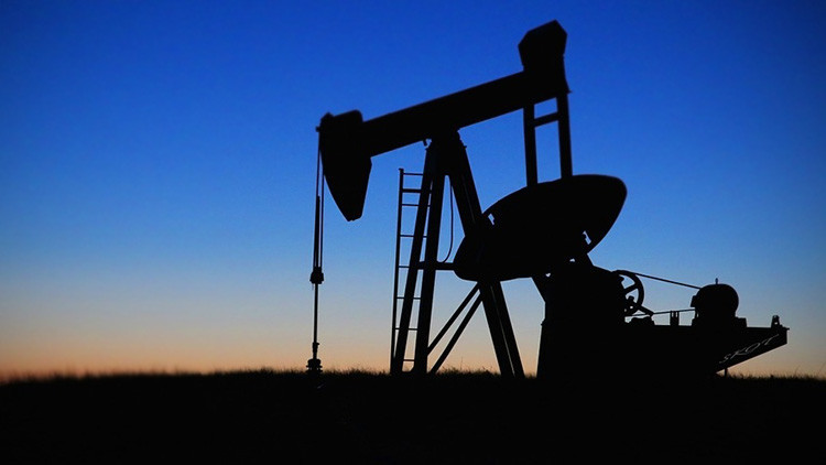 ¿Apocalipsis petrolífero?: Los peores pronósticos sitúan el barril por debajo de los 10 dólares