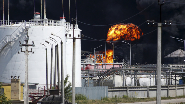 EE.UU.: Se ha producido un incendio en una instalación petrolífera de Oklahoma
