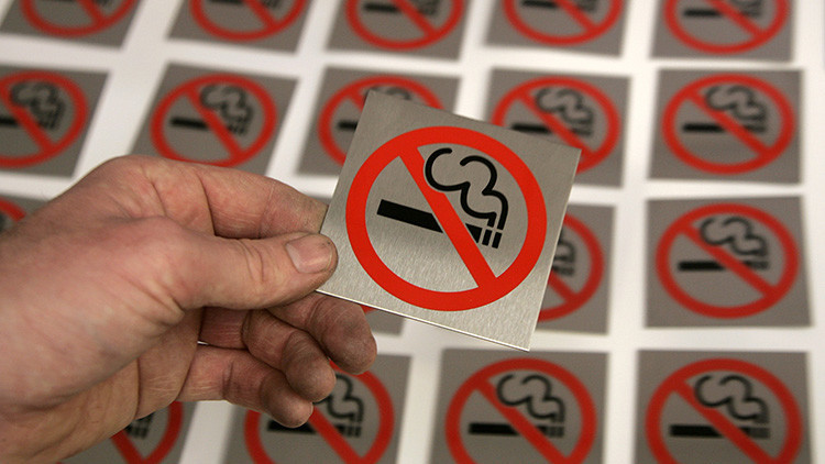 Un país le declara la 'guerra total' al tabaco